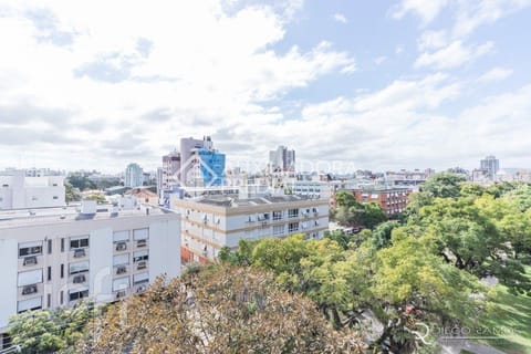 Image 8 - 231102